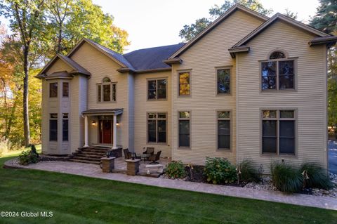 Photo of 1 Shetland Grn, Clifton Park, NY 12065 (MLS # 202525826) Photo of 1 Shetland Grn, Clifton Park, NY 12065 (MLS # 202525826)