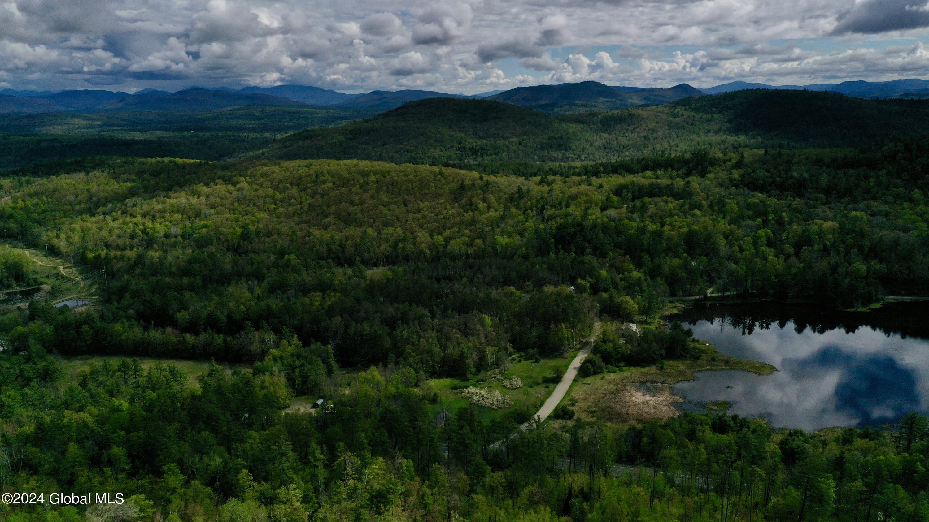 3115 Ny State Route 28, North Creek, New York image 9