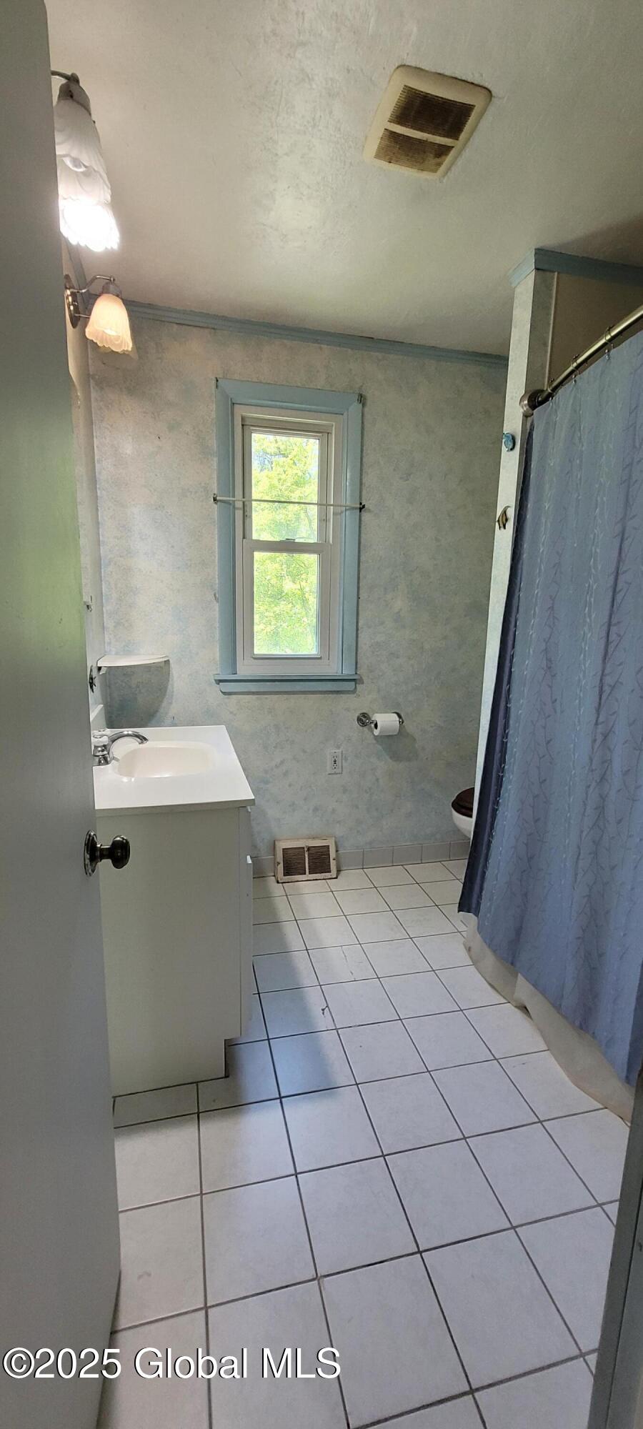 995 River Road, Selkirk, New York image 12