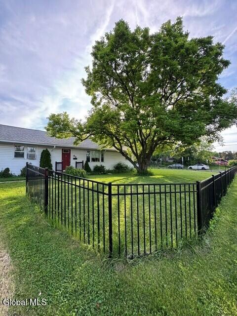 62 Glenwood Street