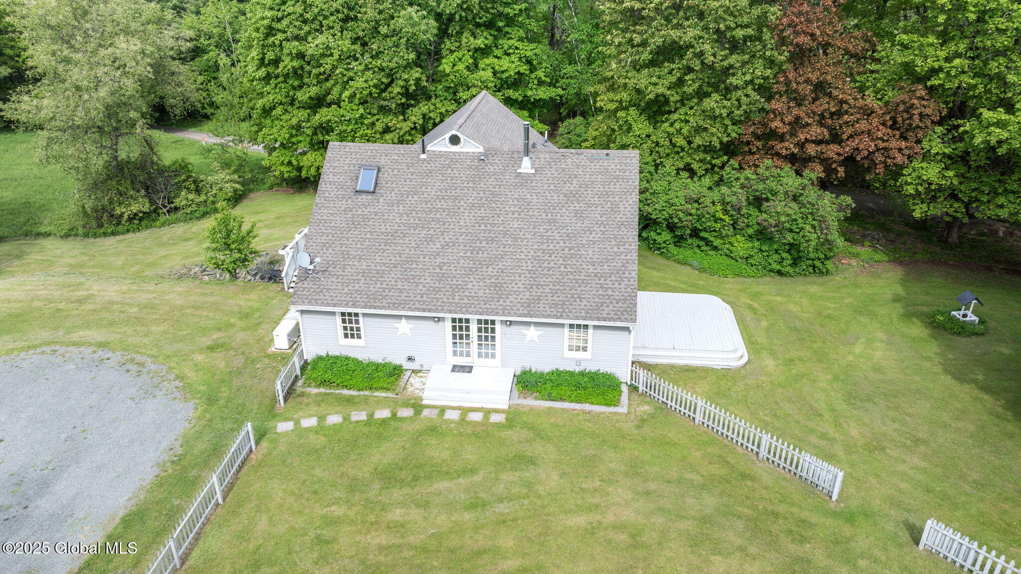 141 Beacon Hill Road, East Chatham, New York image 3