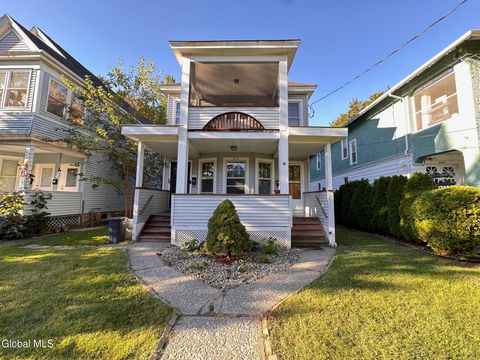 Photo of 864 Myrtle Avenue #1, Albany, NY 12208 (MLS # 202527050)