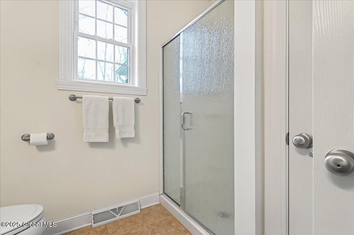 12 Sycamore Street, Ballston Lake, New York image 30
