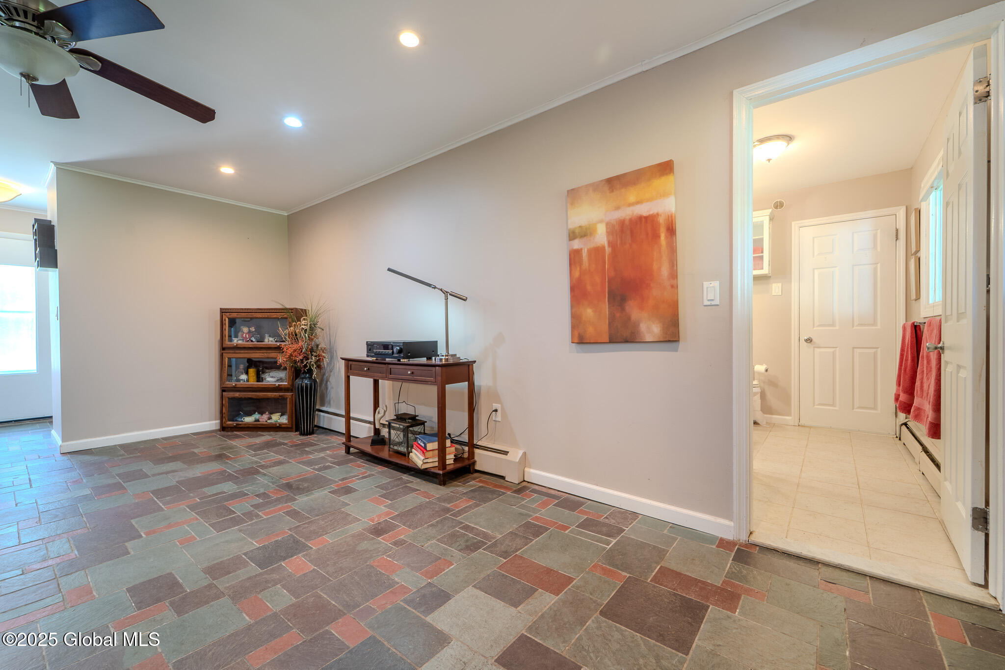 26 Judd Lane, Wynantskill, New York image 6