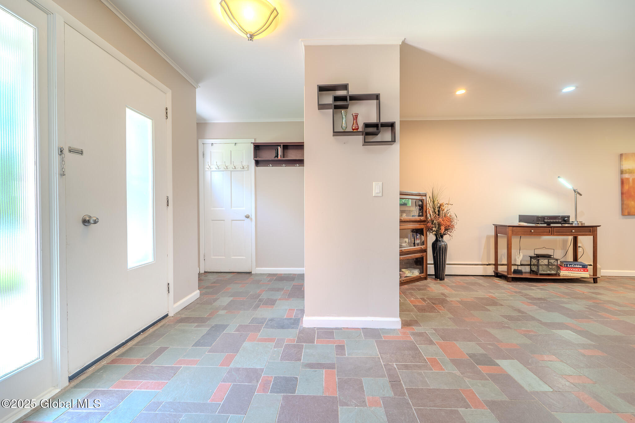 26 Judd Lane, Wynantskill, New York image 3