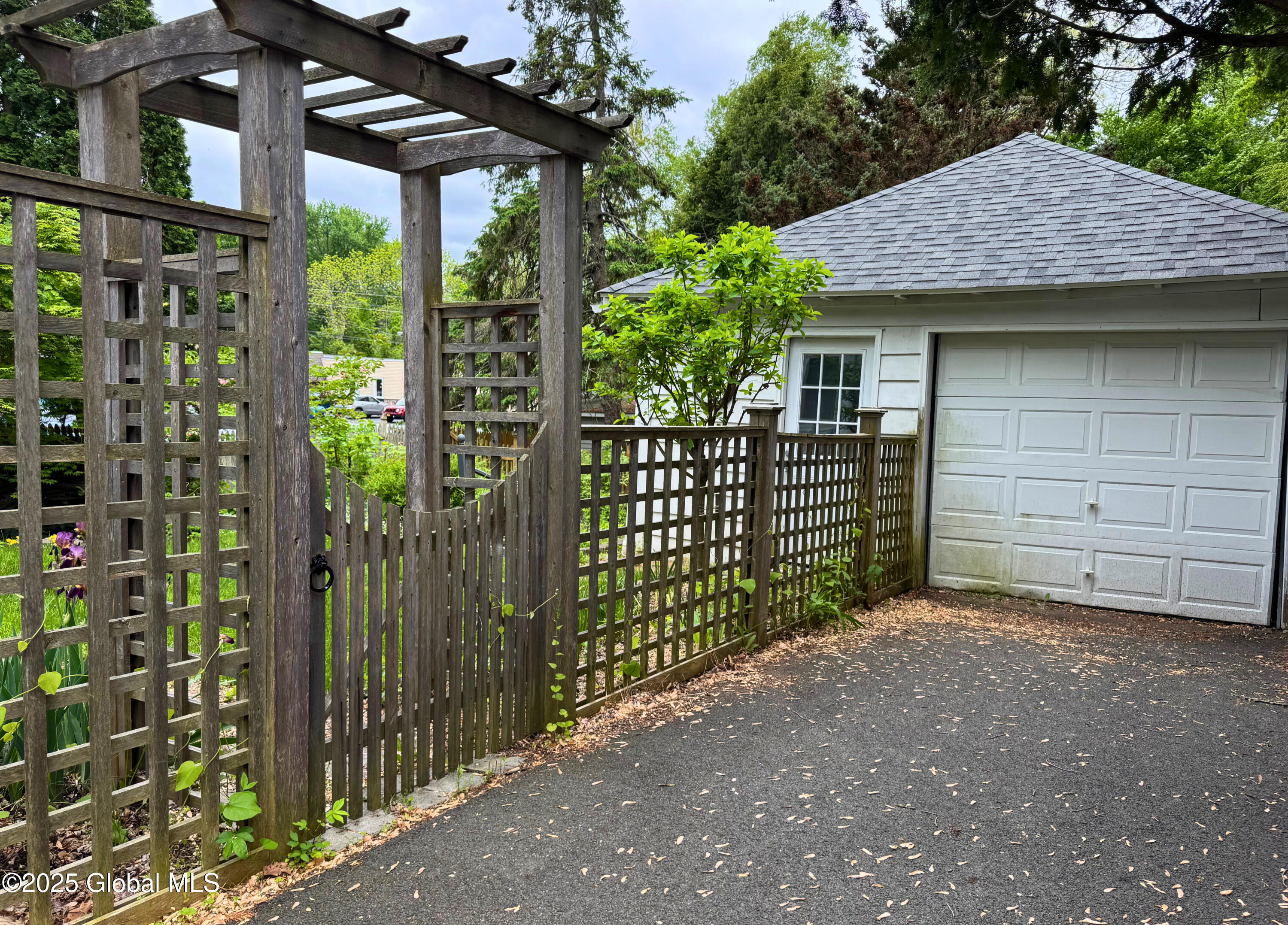 6 Rural Place, Delmar, New York image 23