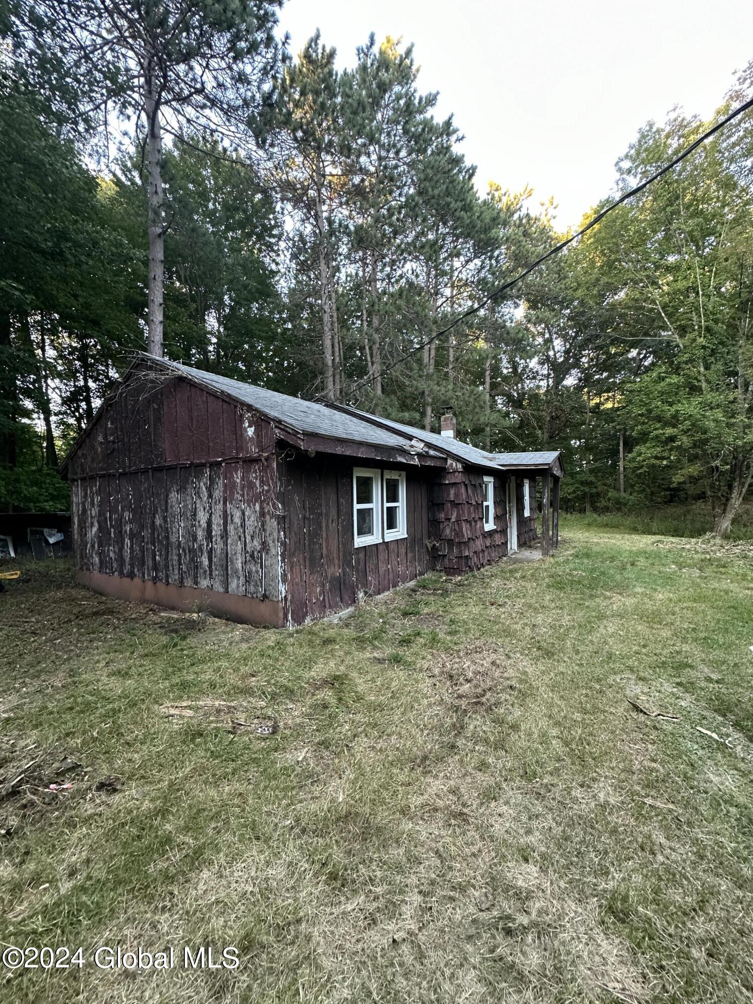 95 Garner Road, Sand Lake, New York image 3