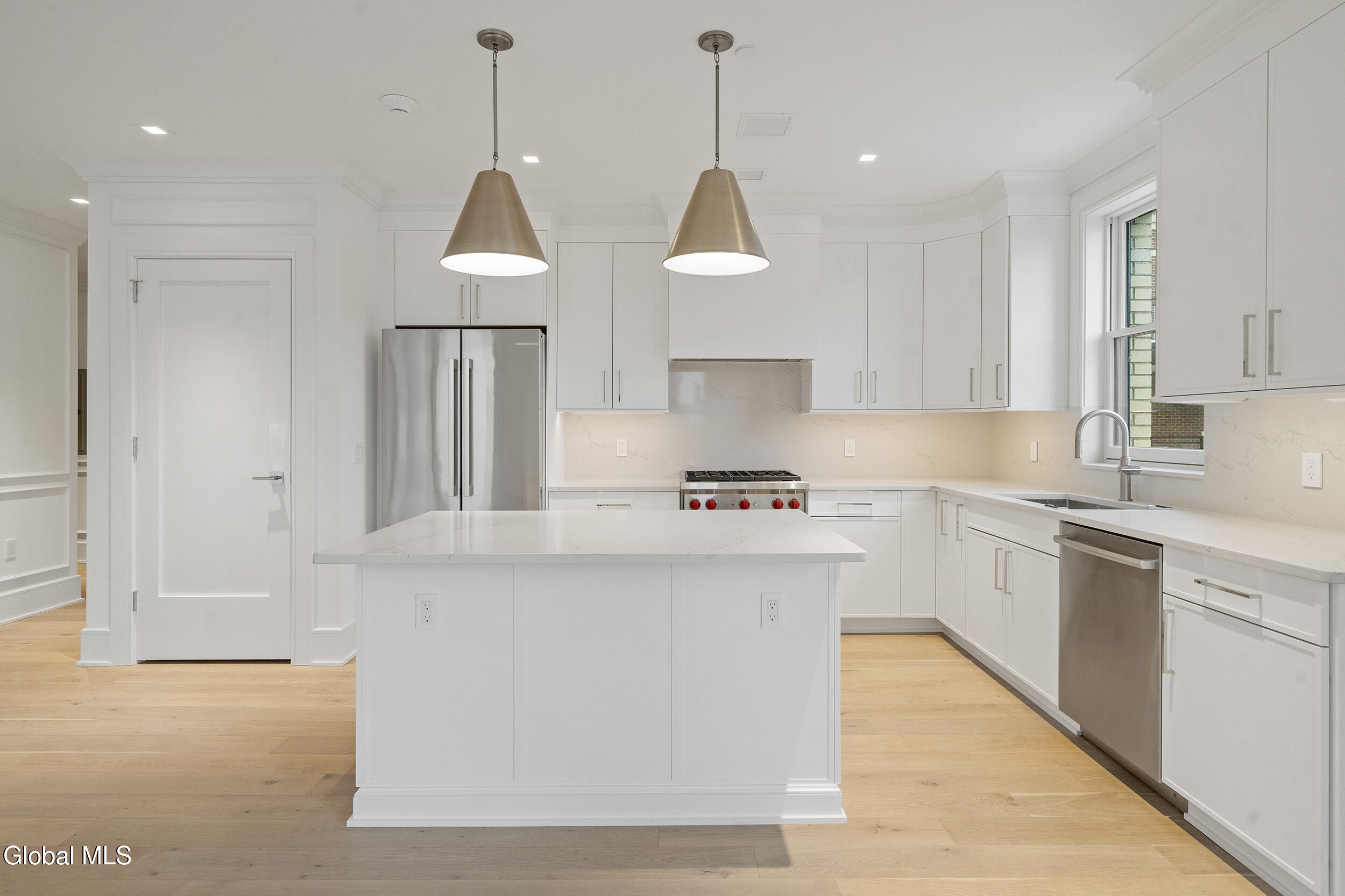 19 Washington Street 558 I