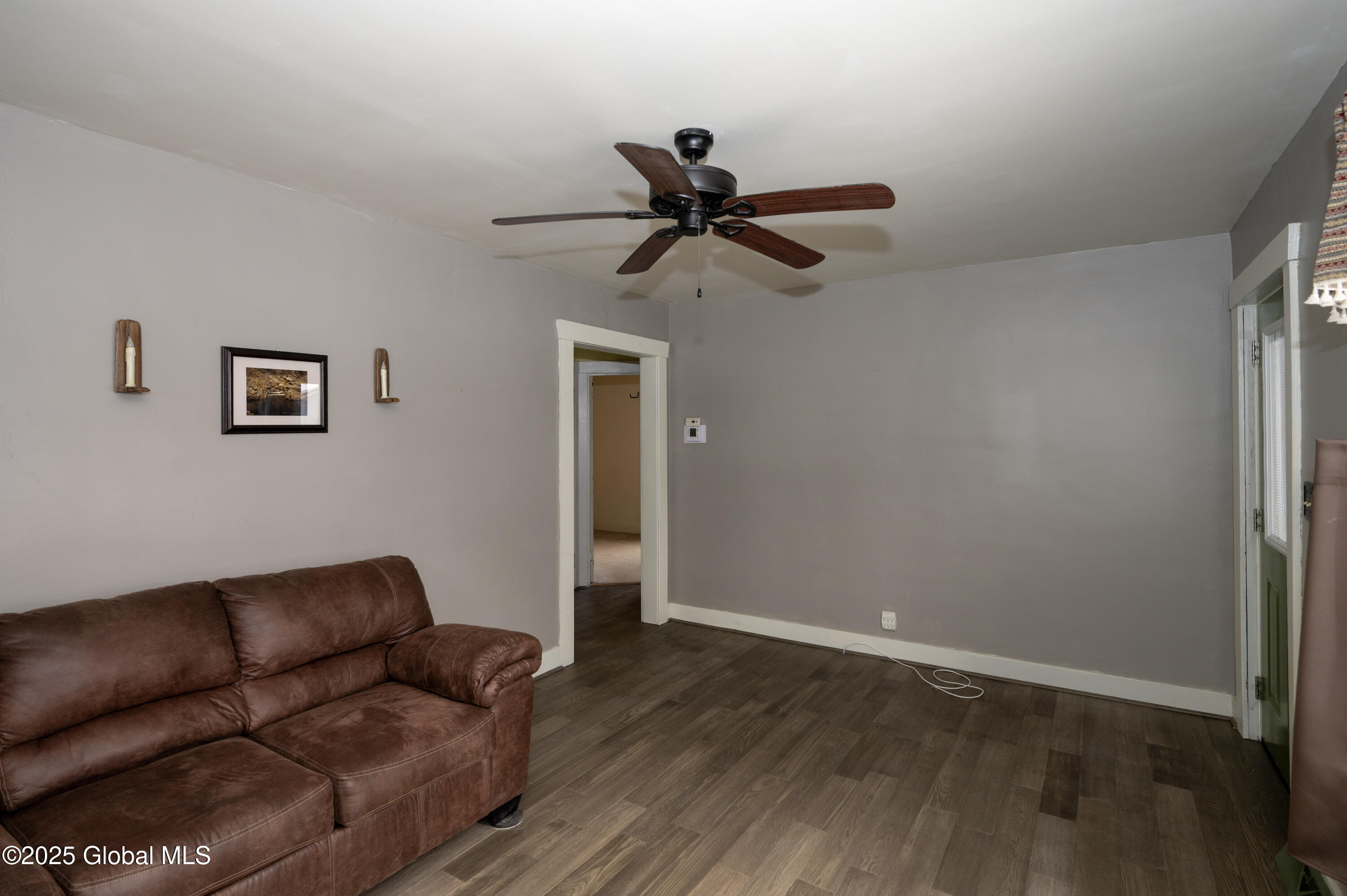33 Pershing Drive, Scotia, New York image 3