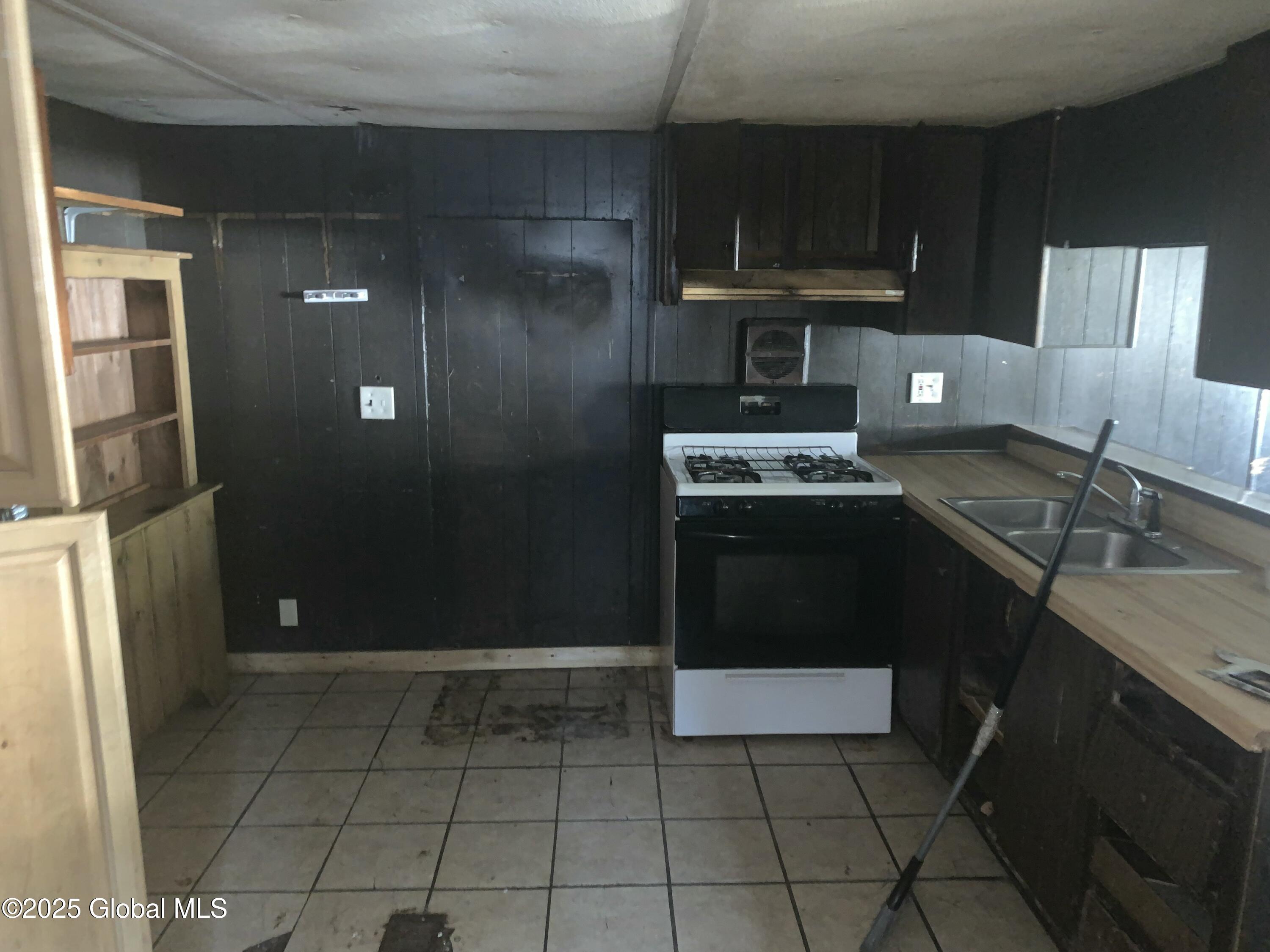 30 3rd Street, Hoosick Falls, New York image 5