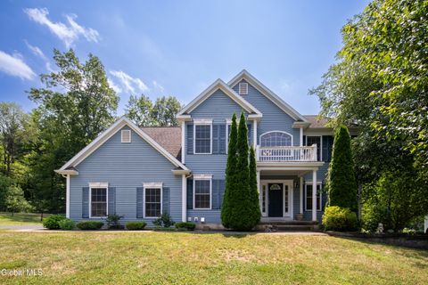 Photo of 69 Mary Hadge Drive, Schenectady, NY 12309 (MLS # 202526297)