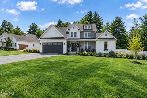 Photo of 4 Magnolia Court, Ballston Spa, NY 12020 (MLS # 202625632)