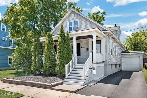 Photo of 942 Myrtle Avenue, Albany, NY 12208 (MLS # 202620731)