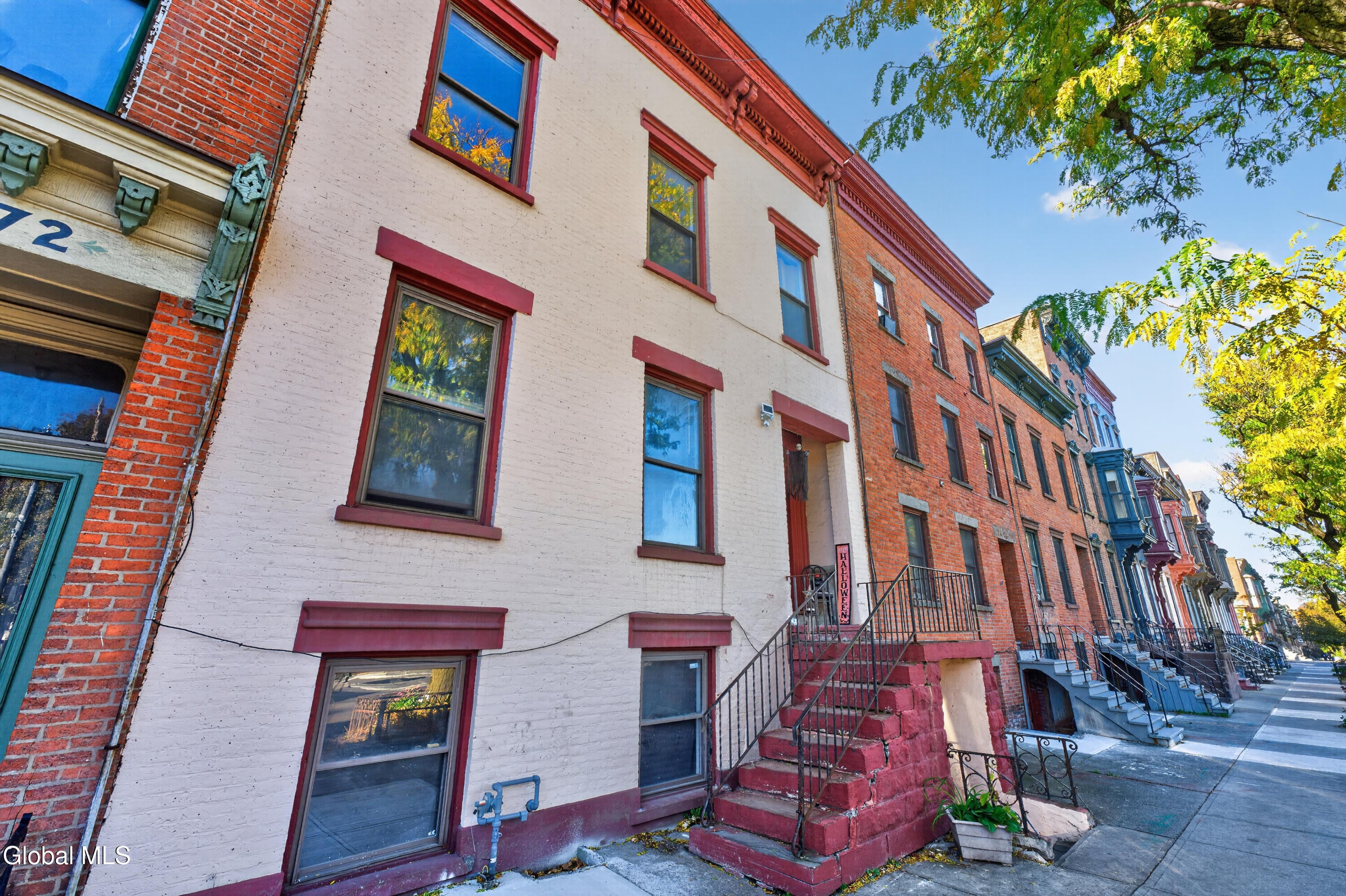 474 Madison Avenue