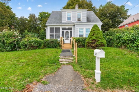 Homes For Sale - 21 Acker Avenue<br/> Rensselaer County, Wynantskill, NY 12198