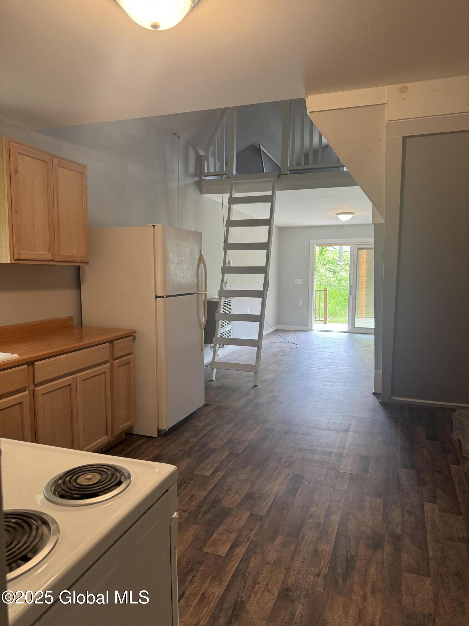 39 First Avenue, Whitehall, New York image 8