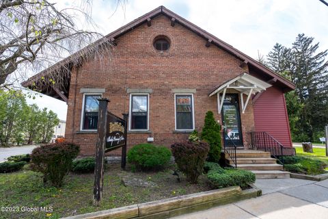 Photo of 80 W Circular Street #Suite 1, Saratoga Springs, NY 12866 (MLS # 202524259)