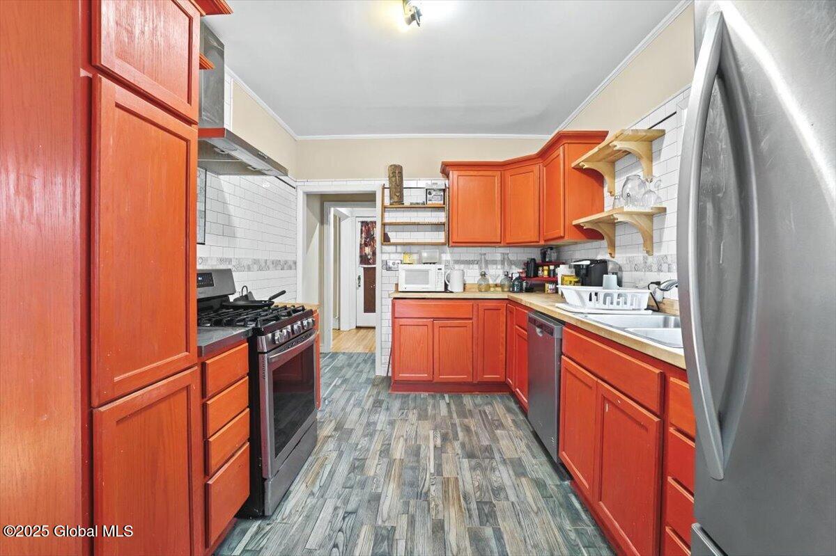 30 Summit Avenue, Albany, New York image 15