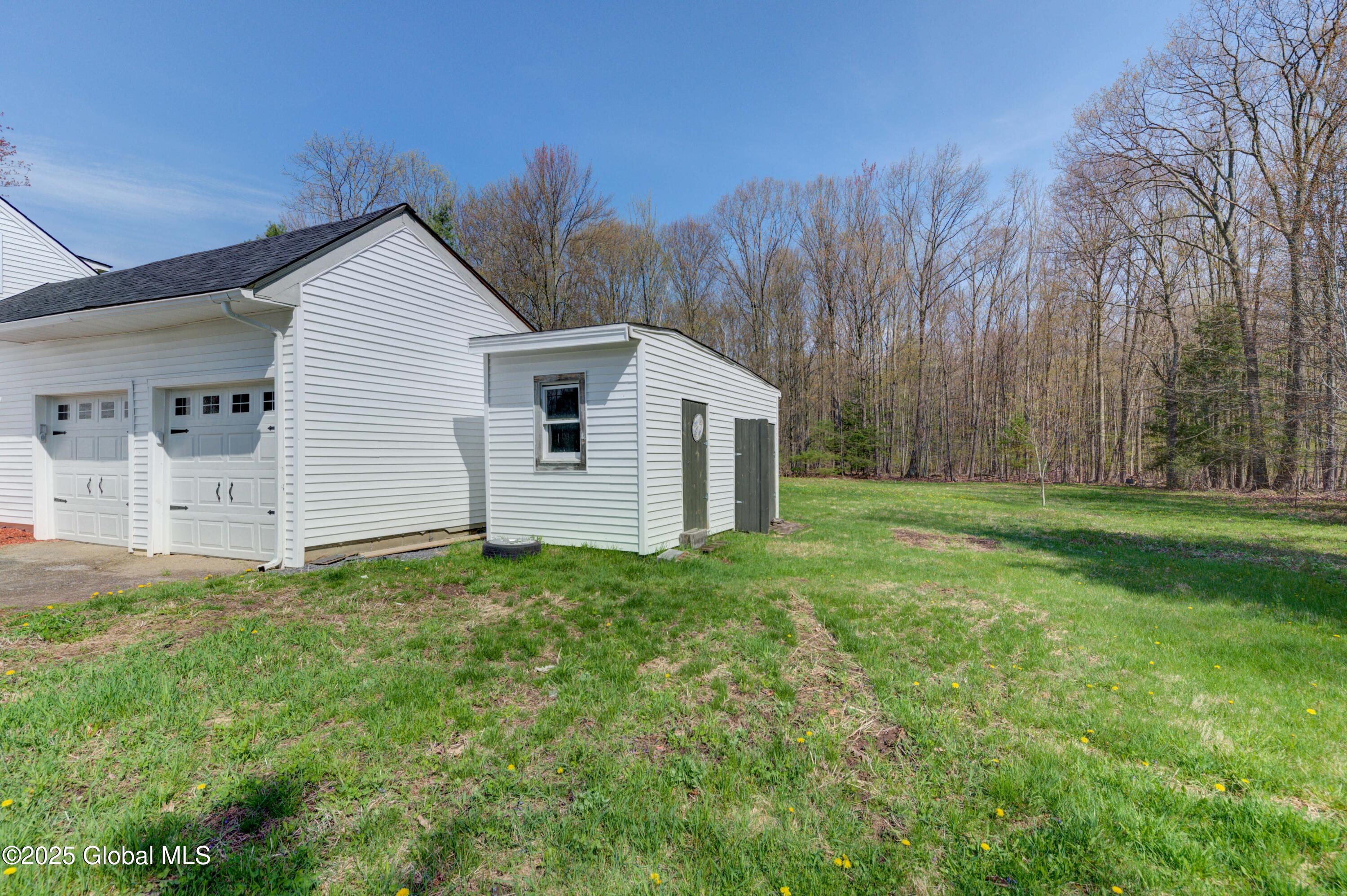 1687 County Highway 107, Amsterdam, New York image 30