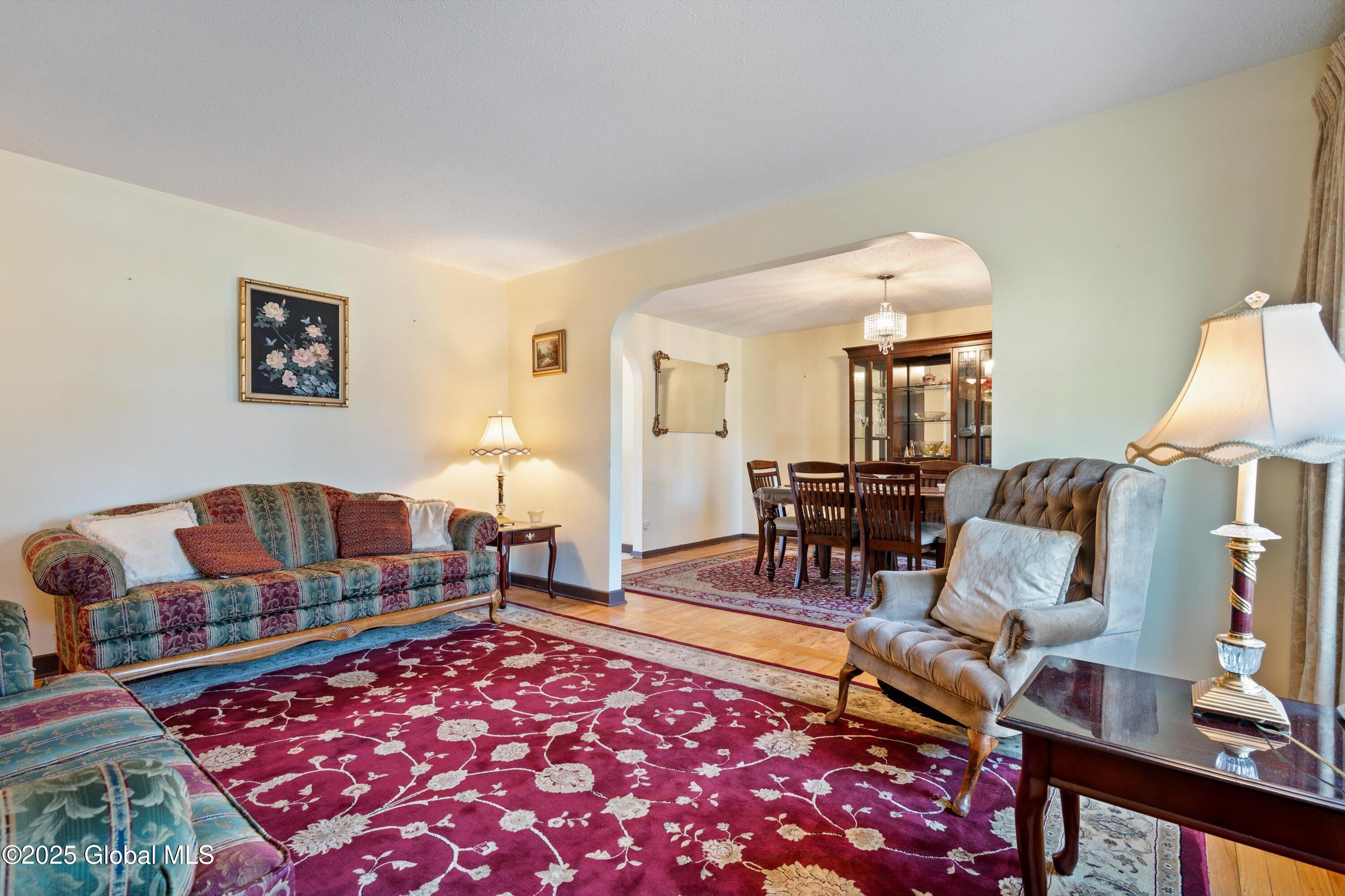 16 Linton Avenue, Colonie, New York image 22