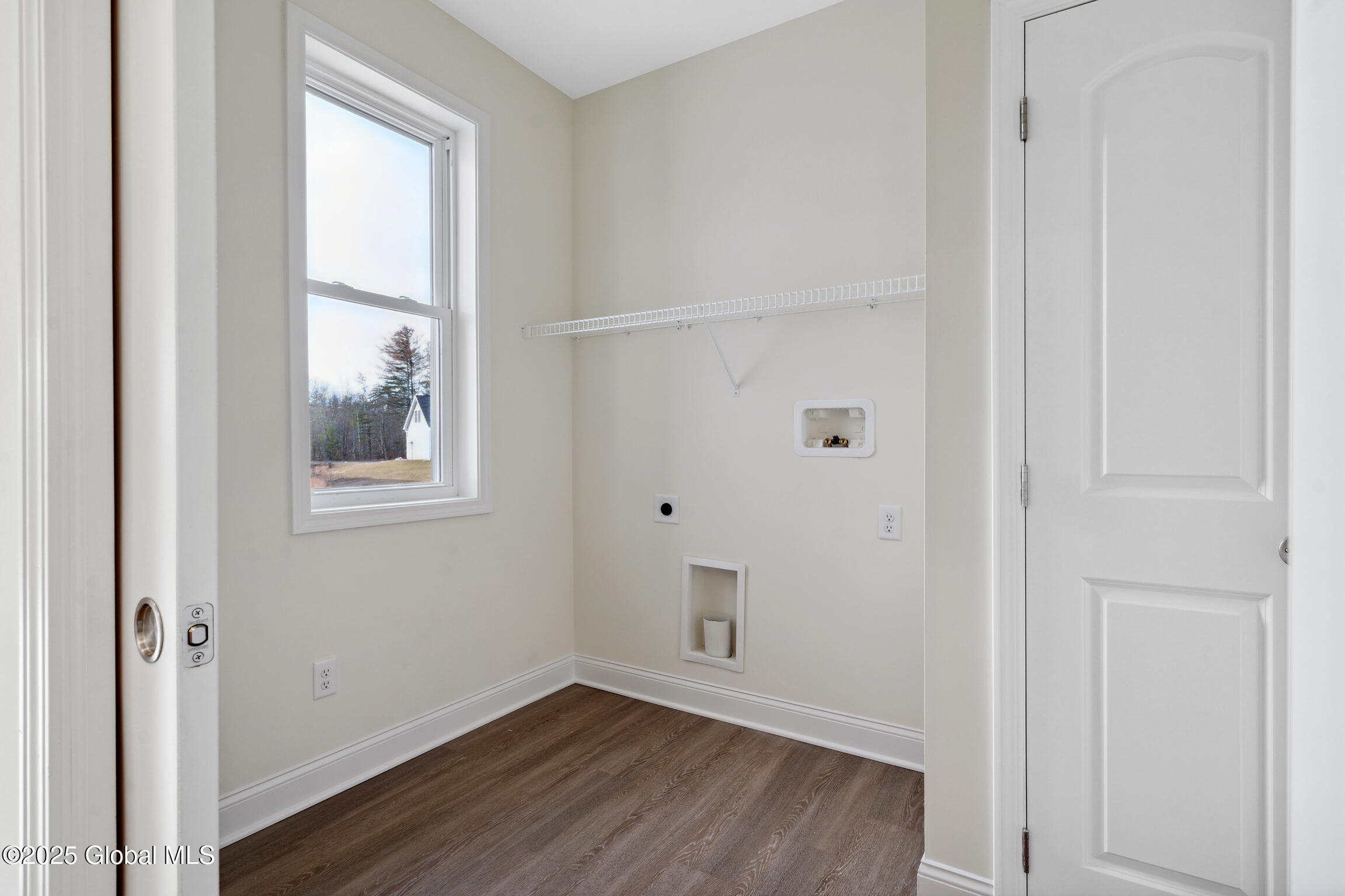 20 Eastpointe Drive, Saratoga Springs, New York image 15