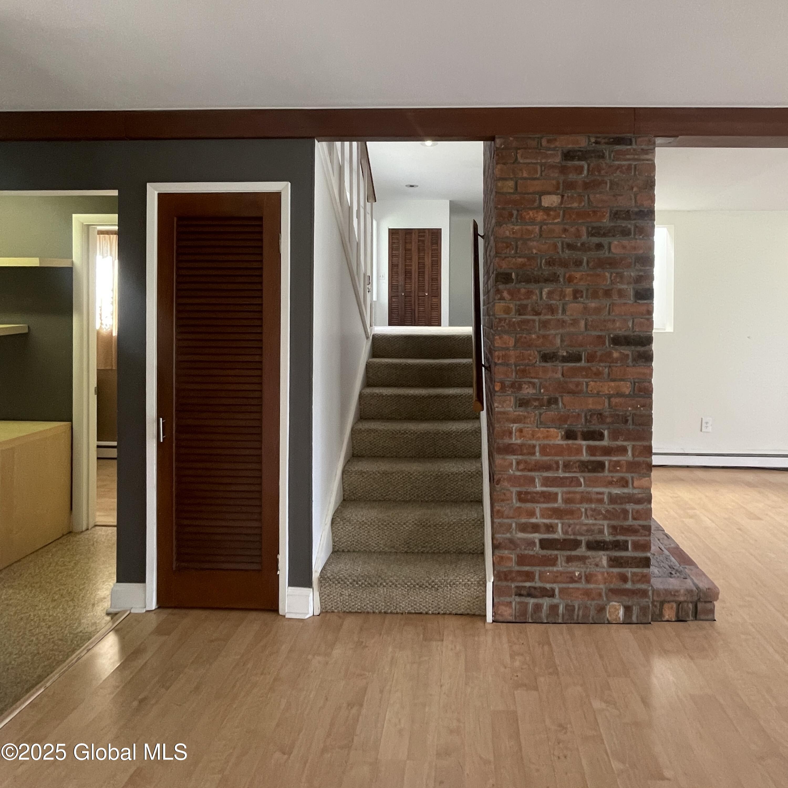 13 Oxford Road, Troy, New York image 11