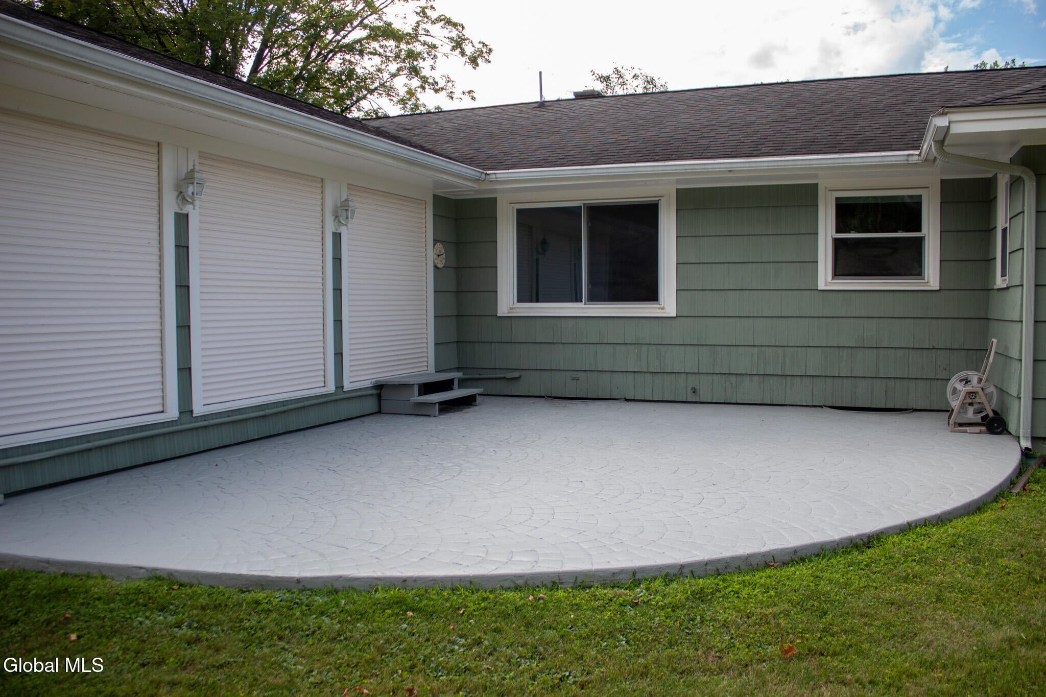 44 Meadowview Road Road