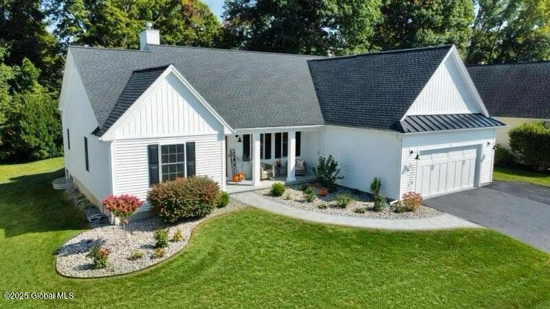 15 Highview Way, Mechanicville, New York image 1