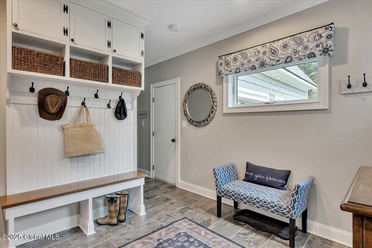 322 Loudon Road, Loudonville, New York image 33