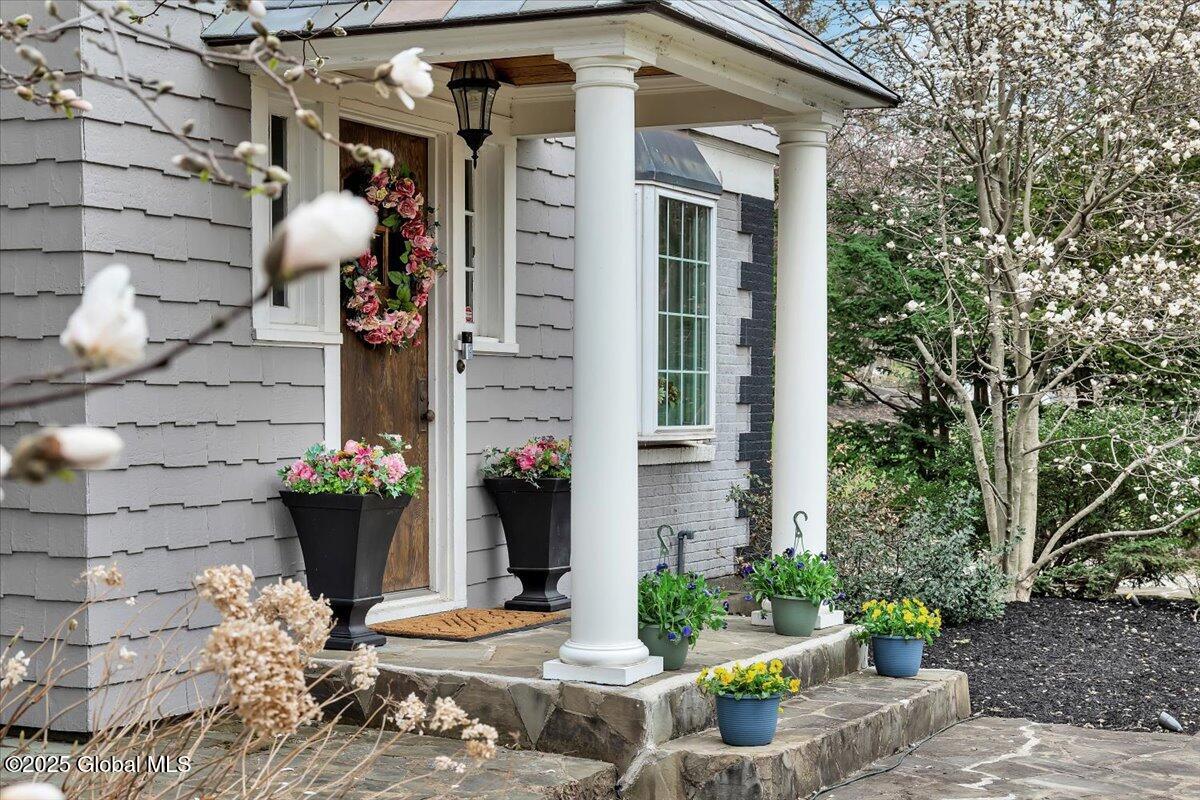 322 Loudon Road, Loudonville, New York image 10