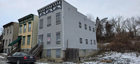 Photo of 265 Elk Street, Albany, NY 12206 (MLS # 202531104)