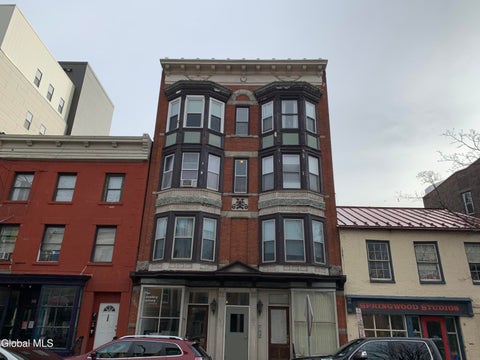 Apartment For Rent - 150 4th Street #11<br/> Troy, NY 12180