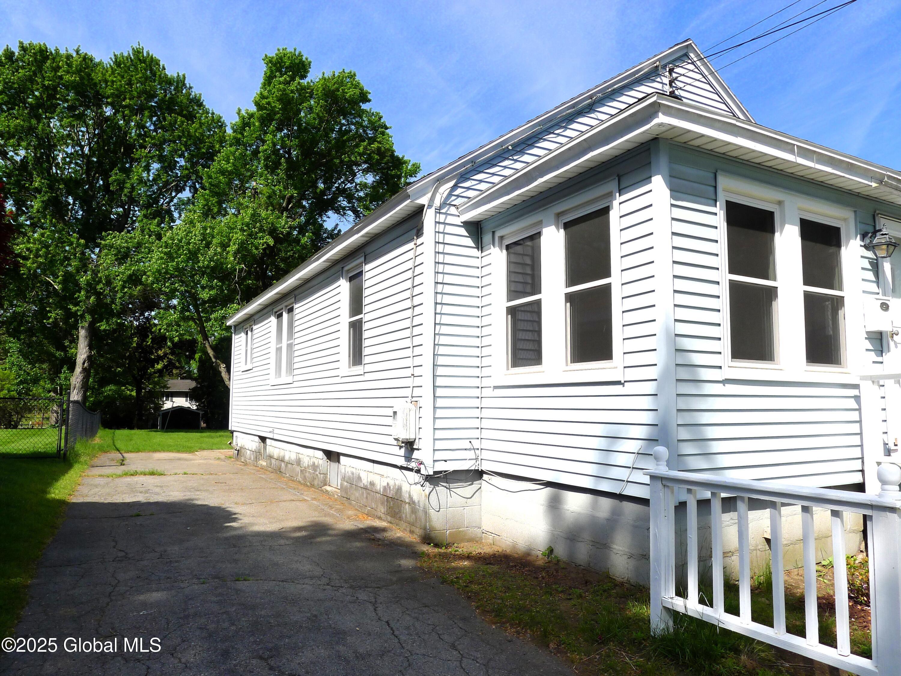 188 Exchange Street, Albany, New York image 3