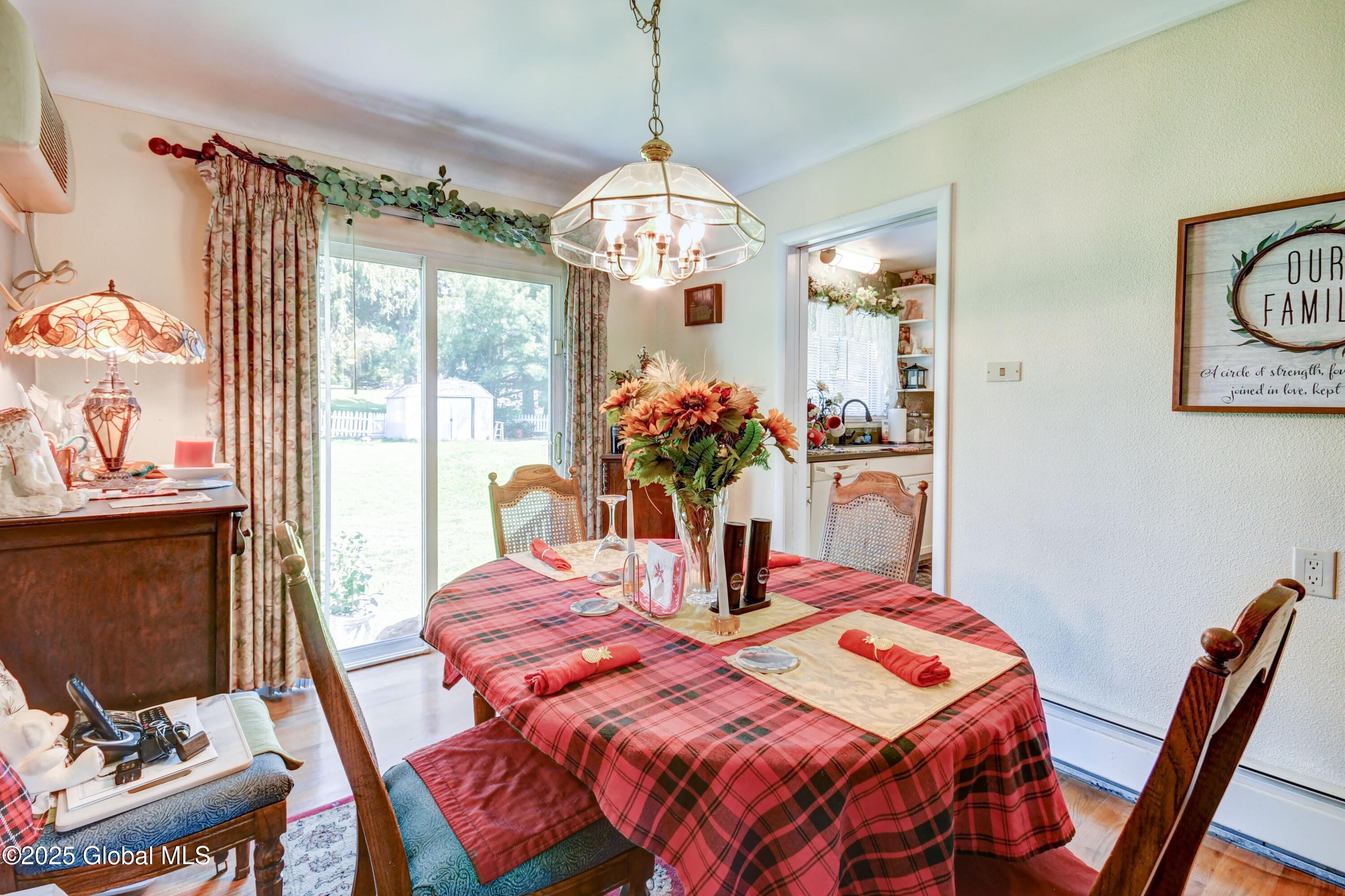 181 Van Dyke Avenue, Amsterdam, New York image 19