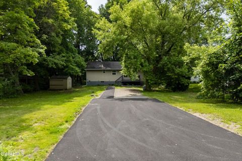 Photo of 99 1/2 Walworth Street, Saratoga Springs, NY 12866 (MLS # 202612853)