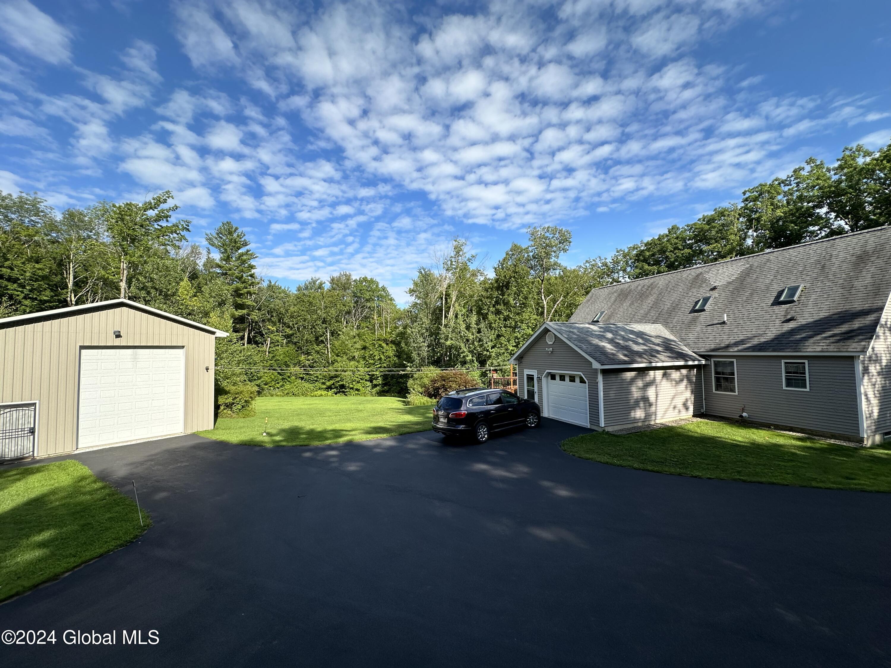 55 Knapps Road, Stephentown, New York image 1