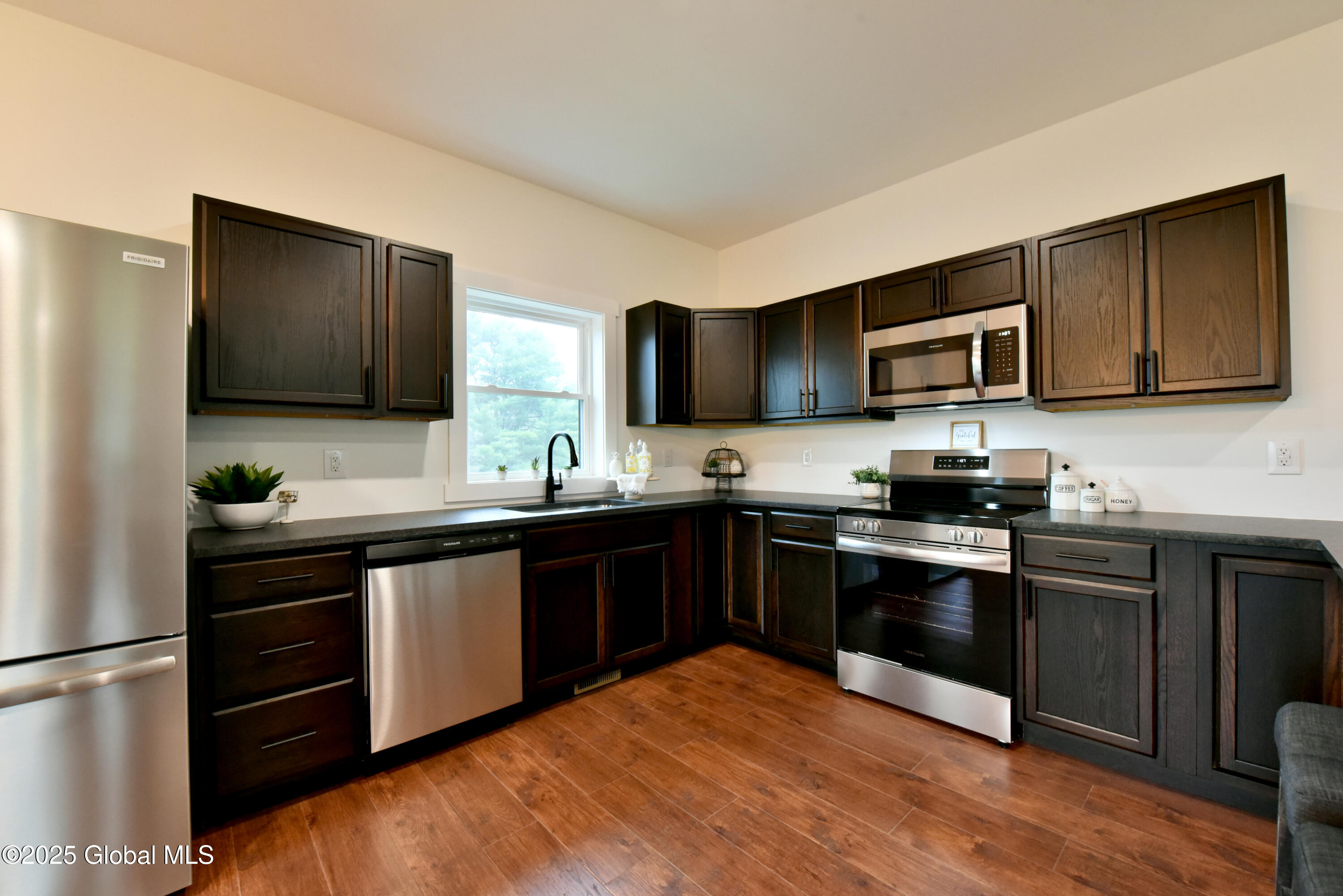 4567 Rt 9n, Corinth, New York image 15
