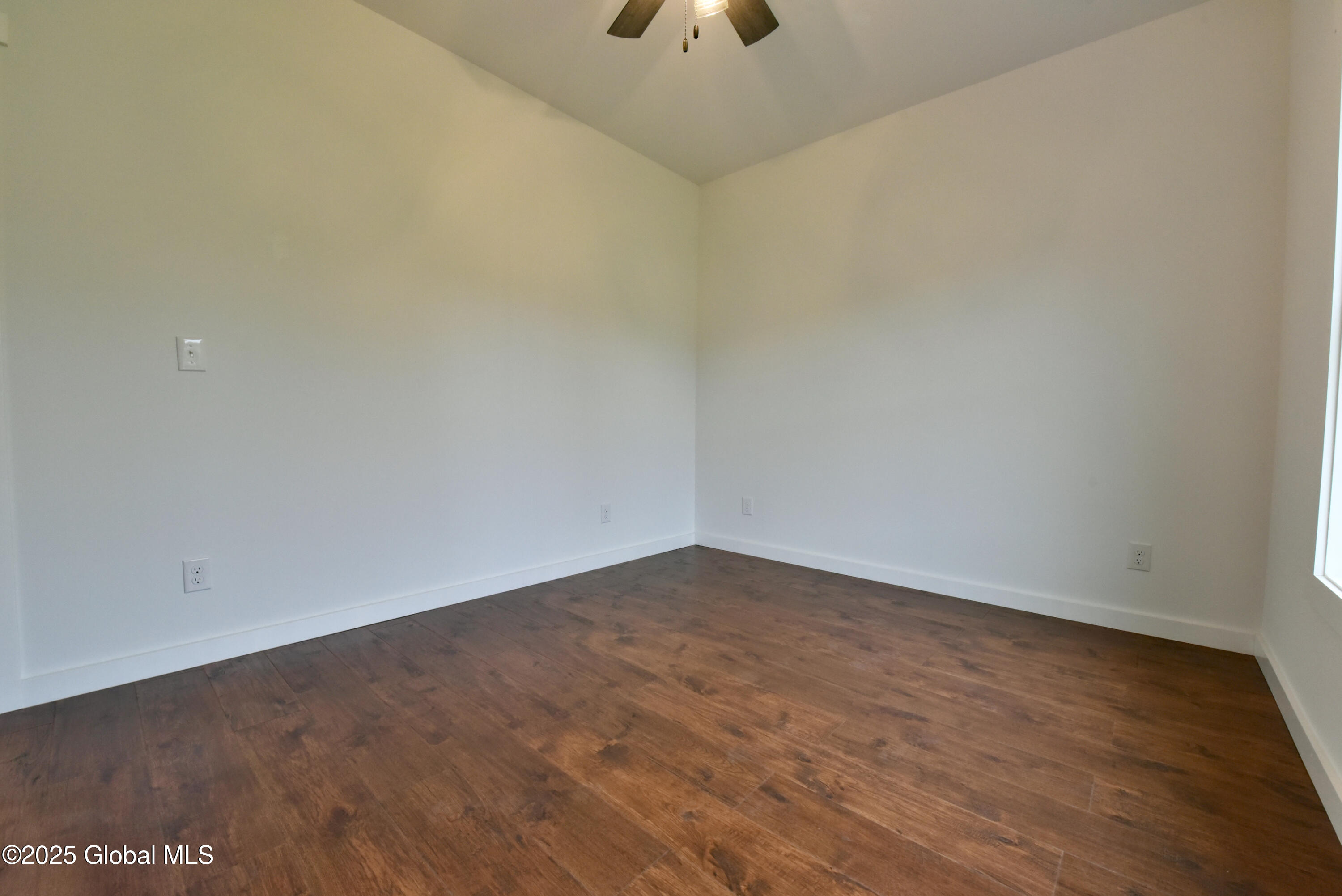 4567 Rt 9n, Corinth, New York image 33