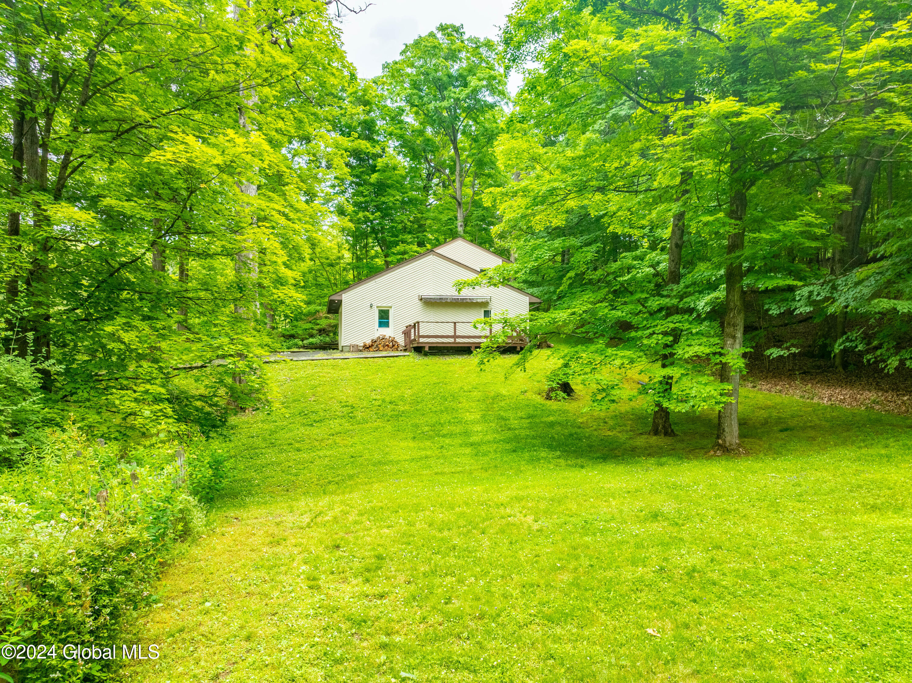 1067 Best Road, East Greenbush, New York image 8