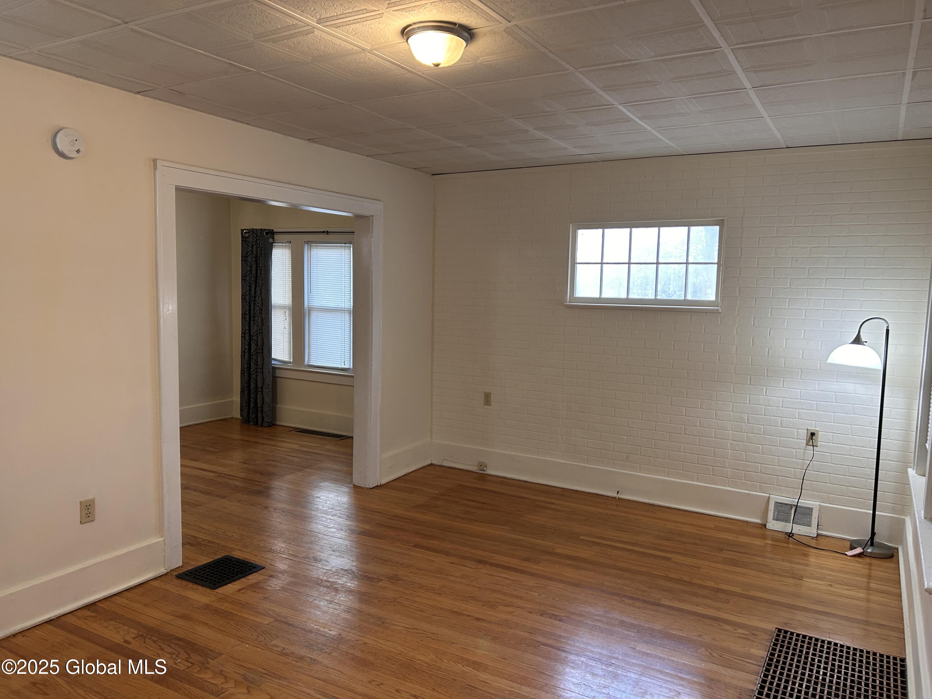 2012 State St Street, Schenectady, New York image 9
