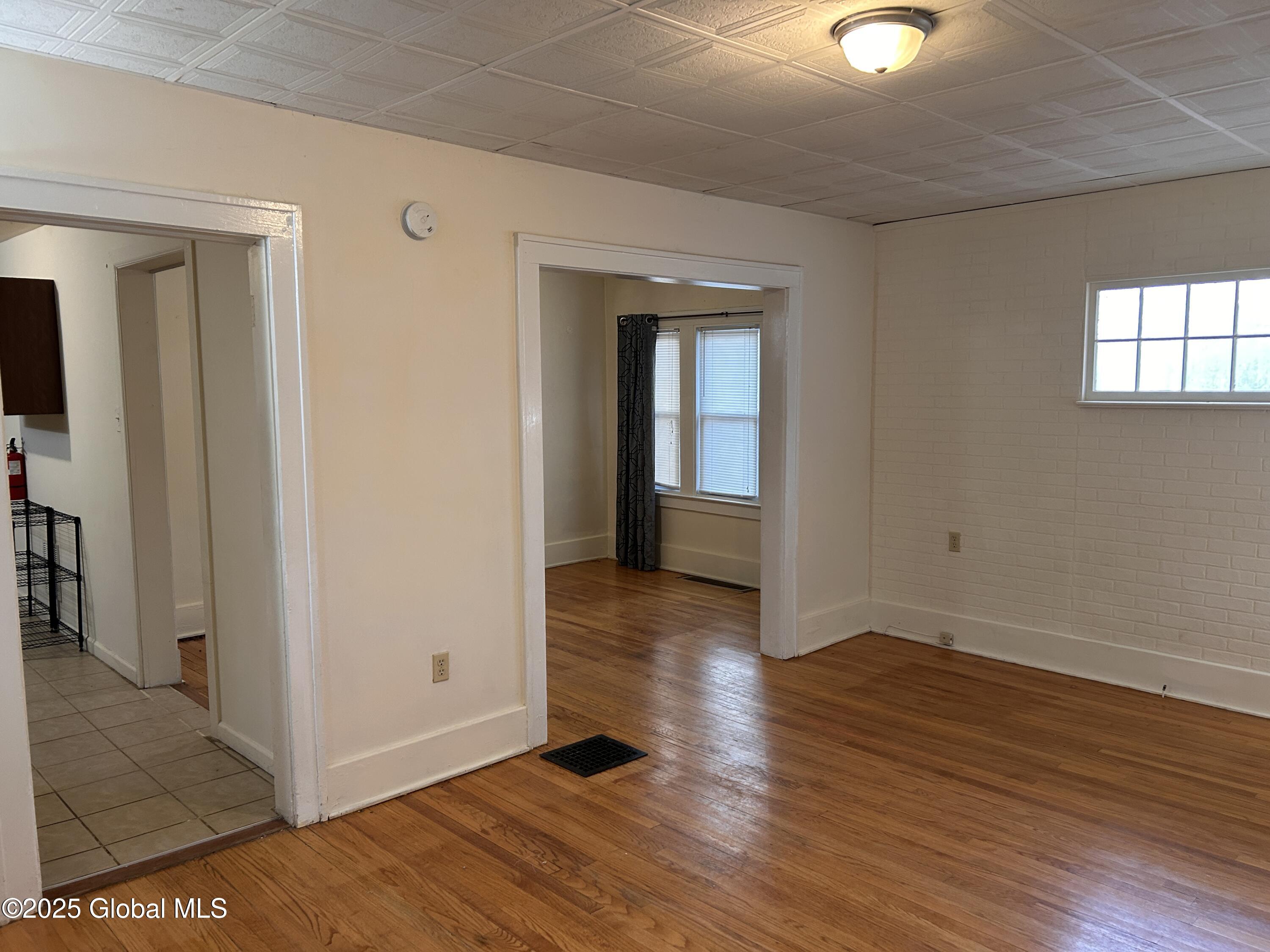 2012 State St Street, Schenectady, New York image 11