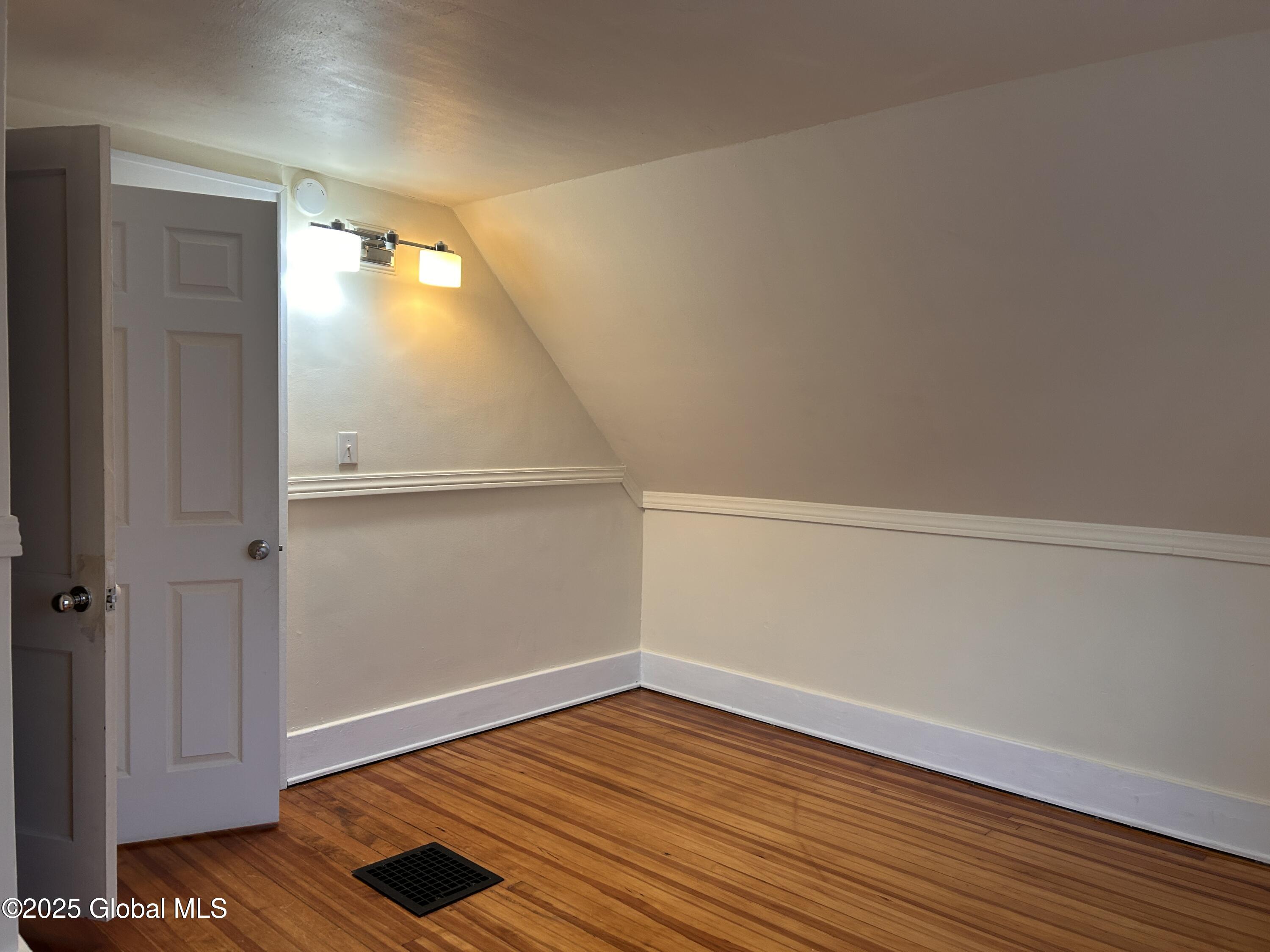 2012 State St Street, Schenectady, New York image 40