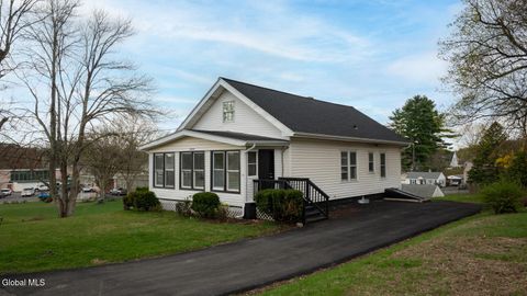 Photo of 19 Elmwood Court, Wynantskill, NY 12198 (MLS # 202616026)