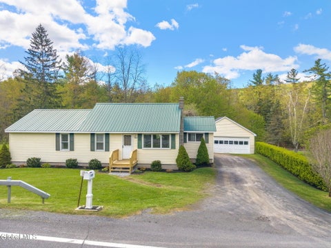 Homes For Sale - 1325 Helderberg Trail<br/> Albany County, Berne, NY 12023