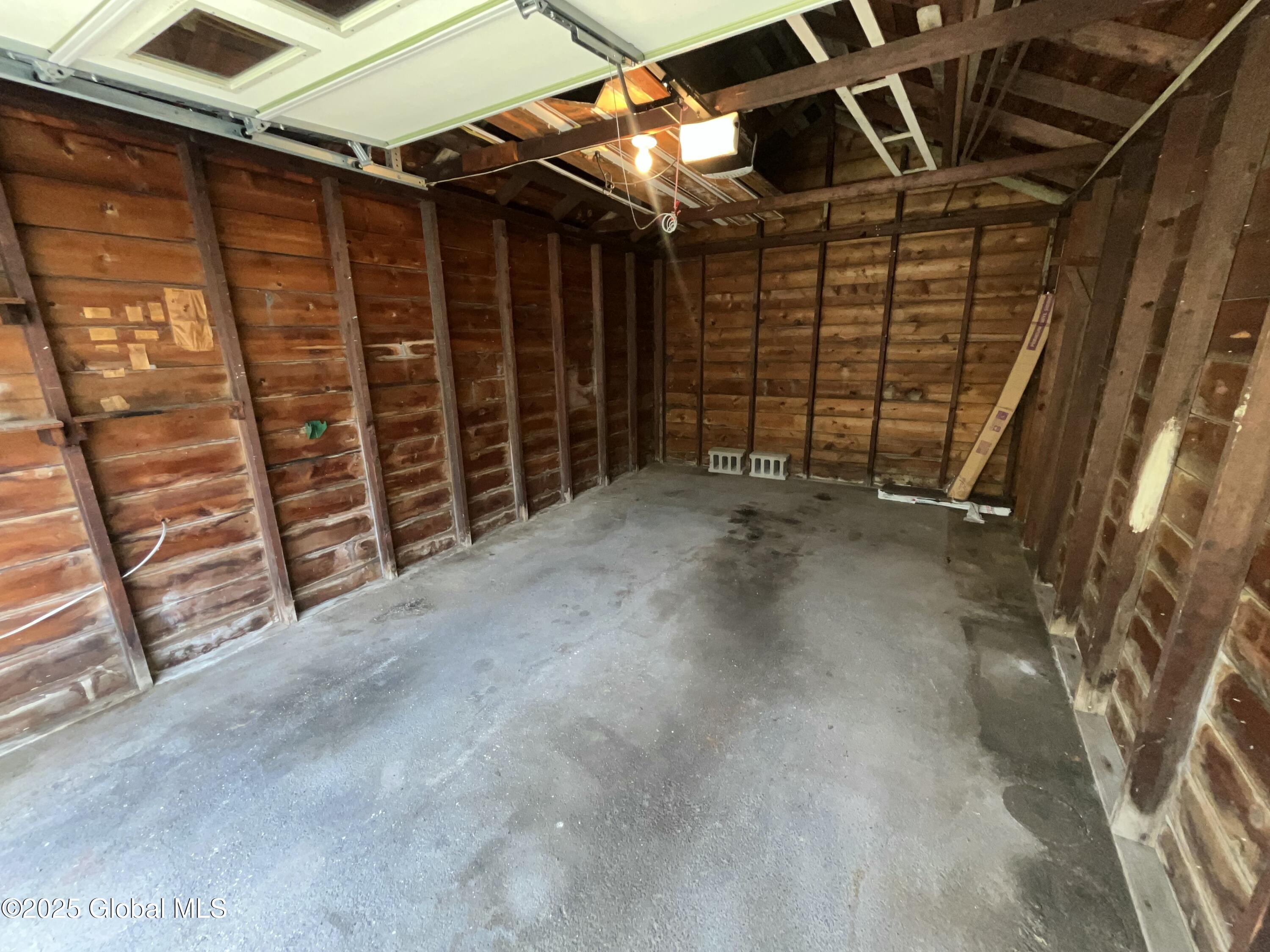 46 Valleyview Avenue, Troy, New York image 30