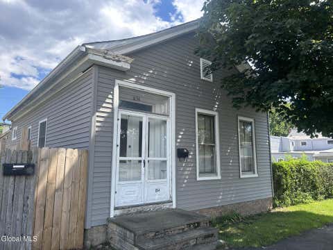 Homes For Sale - 854 5th Avenue<br/> Troy, NY 12182