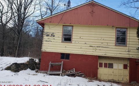 Photo of 2961 Mariaville Road, Rotterdam, NY 12306 (MLS # 202611350)