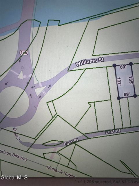 Photo of 40 Williams Street, Niskayuna, NY 12309 (MLS # 202530765)