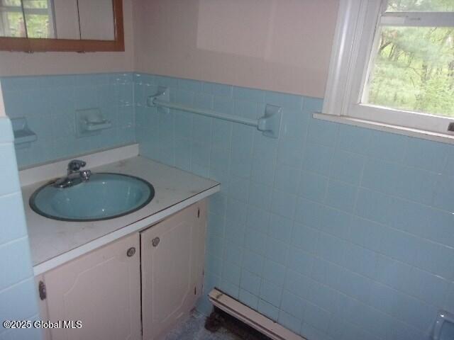 651 Snyders Corners Road, Poestenkill, New York image 13