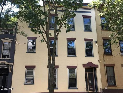 Photo of 156 Jay Street #6, Albany, NY 12210 (MLS # 202615978)